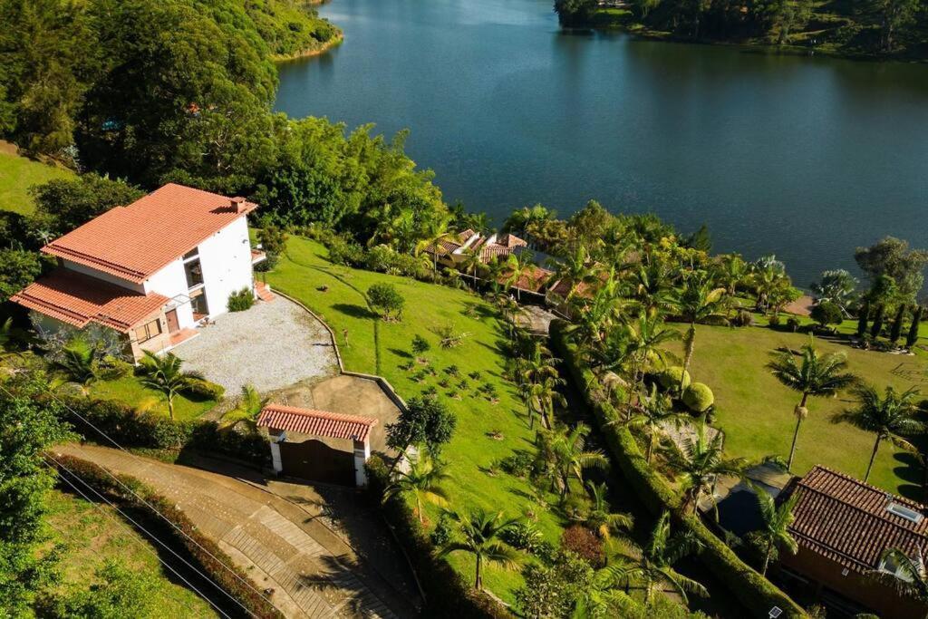 La Villa, Espectaculares Vistas Al Penol-guatape * Guatape